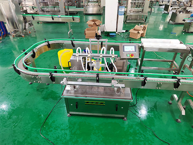 小型醫(yī)藥自動包裝機設備展示